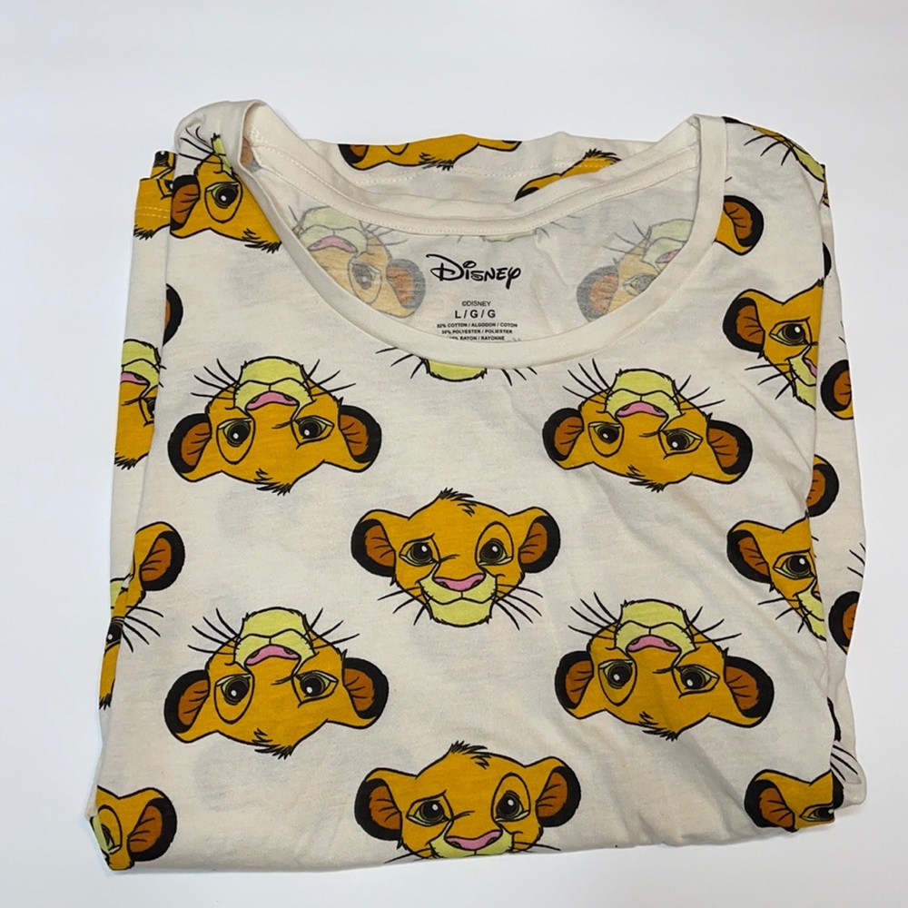 Disney Lion King Shirt Woman large